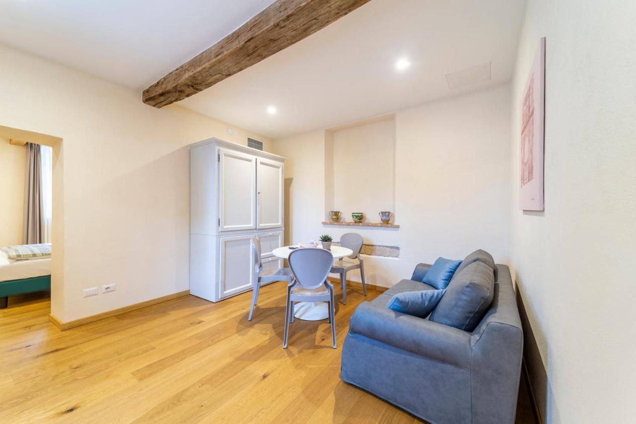 Apartamento Al Torrione Collecchio Exterior foto