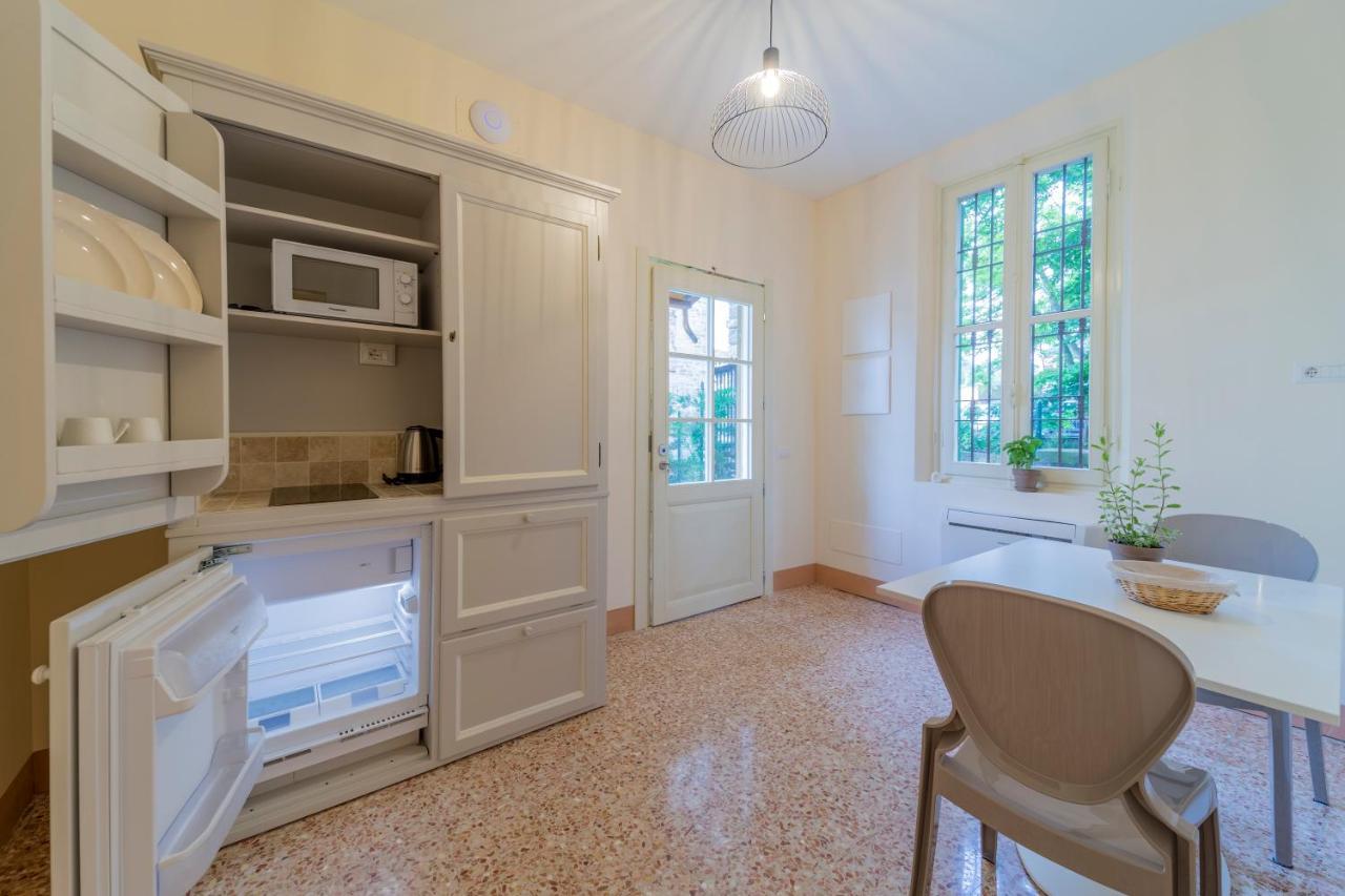 Apartamento Al Torrione Collecchio Exterior foto